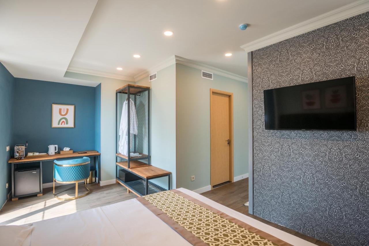 Grand Opera Hotel Kutaisi Ngoại thất bức ảnh