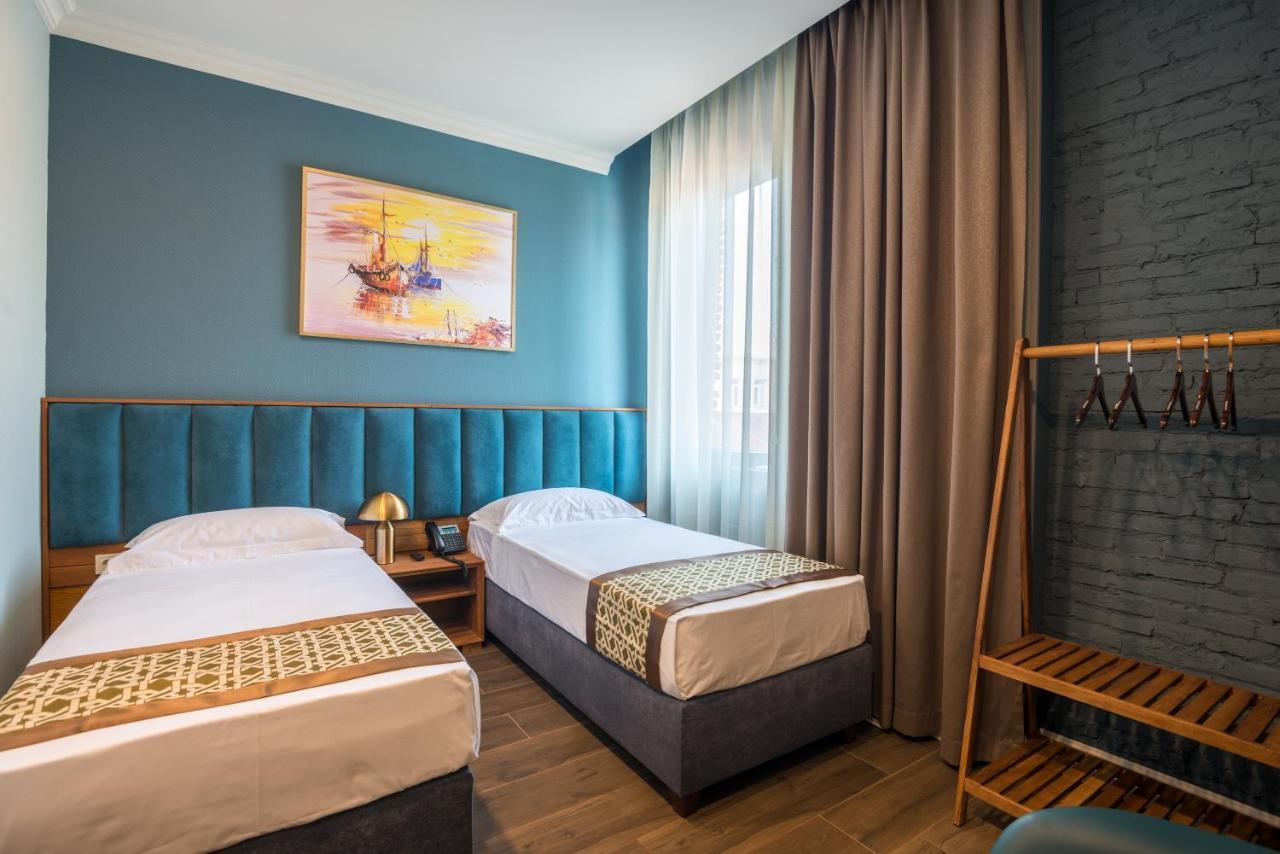 Grand Opera Hotel Kutaisi Ngoại thất bức ảnh