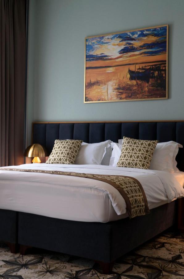 Grand Opera Hotel Kutaisi Ngoại thất bức ảnh