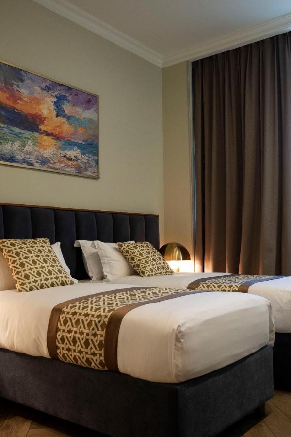 Grand Opera Hotel Kutaisi Ngoại thất bức ảnh